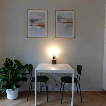 Beautiful Flat At Canal St-martin Apartment Paris